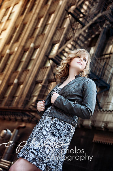 Girls Senior Portrait
Hair and Makeup: c. phelps