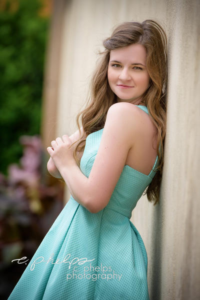 Girls Senior Portrait
Hair and Makeup: c. phelps