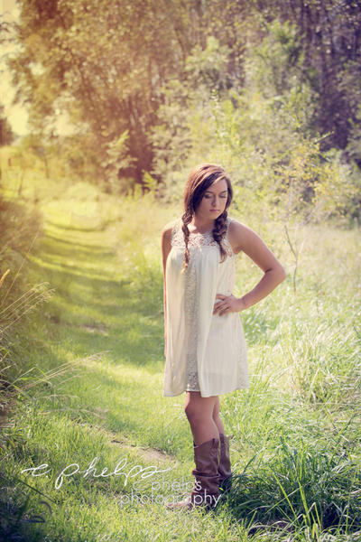 Girls Senior Portrait
Hair and Makeup: c. phelps