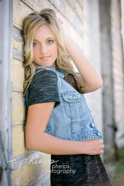 Girls Senior Portrait
Hair and Makeup: c. phelps
