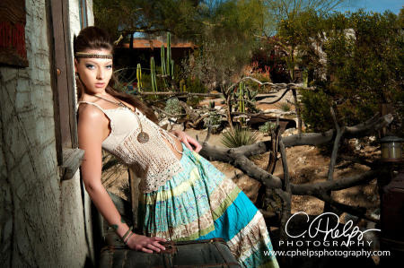Girls Senior Portrait
Hair and Makeup: c. phelps