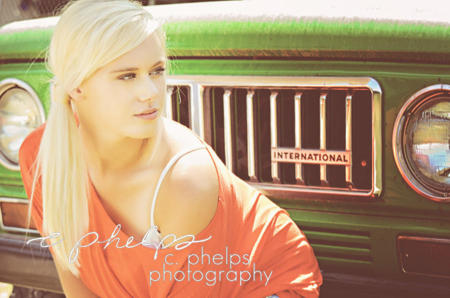 Girls Senior Portrait
Hair and Makeup: c. phelps