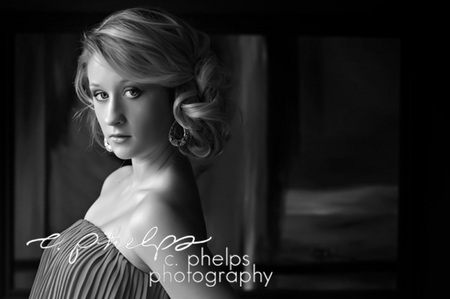 Girls Senior Portrait
Hair and Makeup: c. phelps