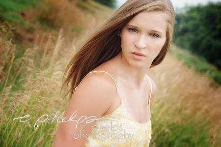 Girls Senior Portrait
Hair and Makeup: c. phelps