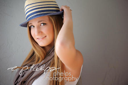 Girls Senior Portrait
Hair and Makeup: c. phelps