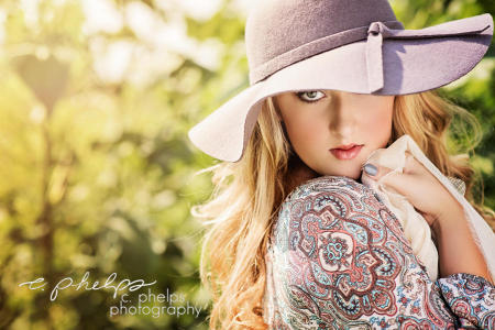 Girls Senior Portrait
Hair and Makeup: c. phelps