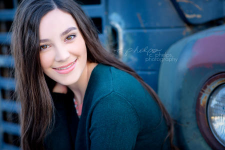 Girls Senior Portrait
Hair and Makeup: c. phelps