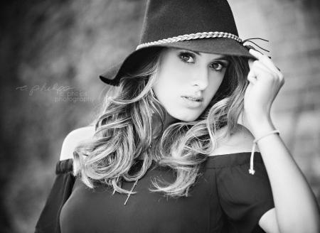 Girls Senior Portrait. Hair and Makeup: c. phelps