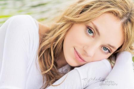 Girls Senior Portrait
Hair and Makeup: c. phelps