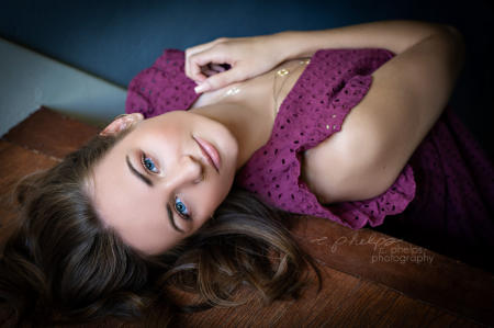 Girls Senior Portrait
Hair and Makeup: c. phelps