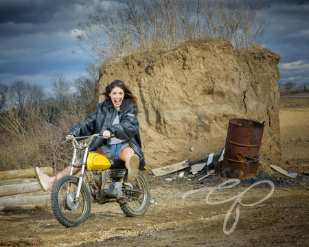 Girls Senior Portrait
Hair and Makeup: c. phelps